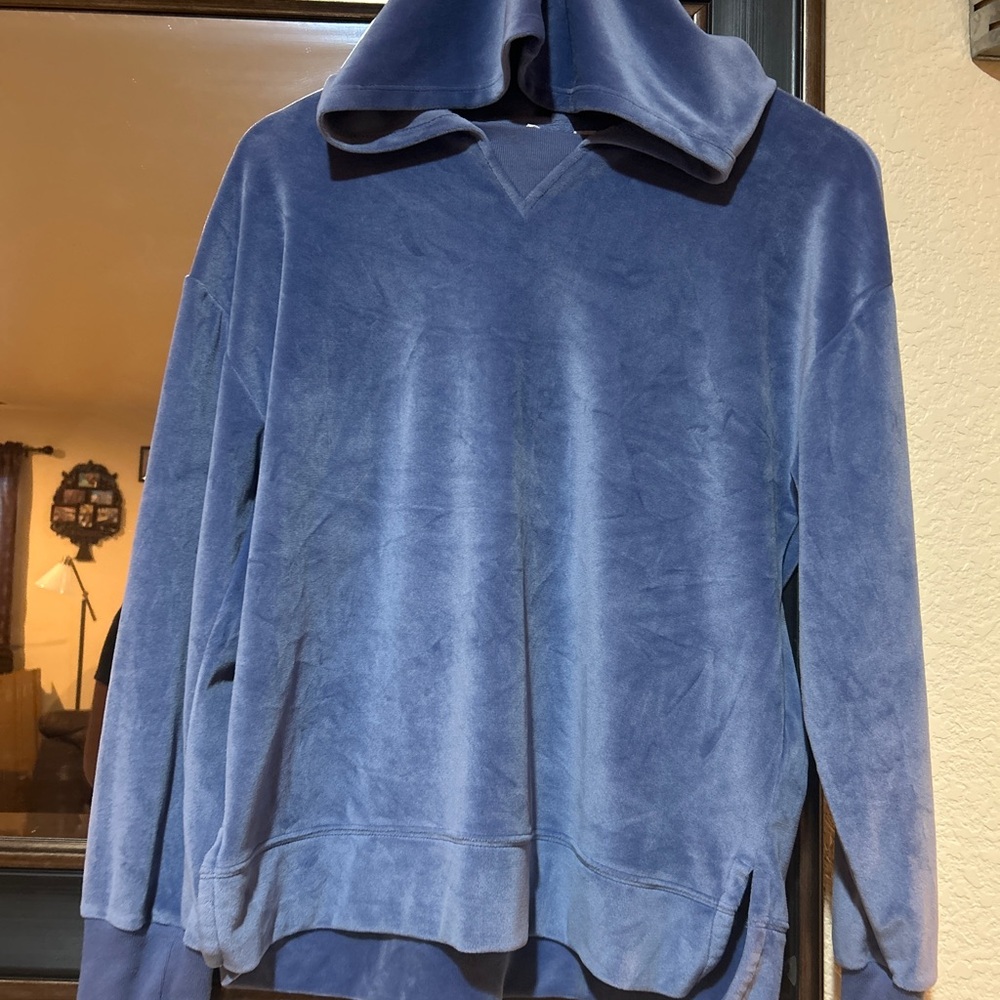 Men's Blue Sweater